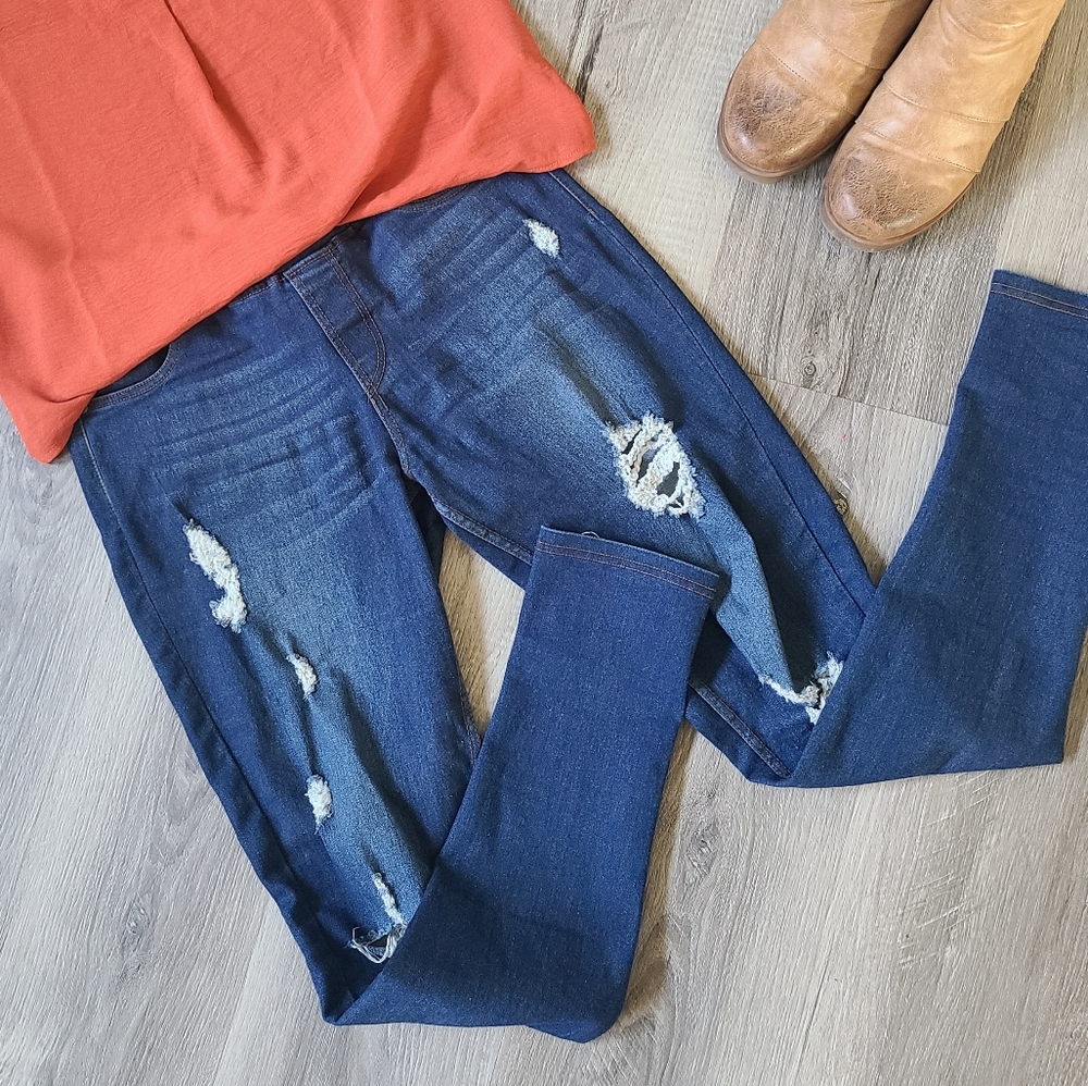 Stretchy pull on jeans